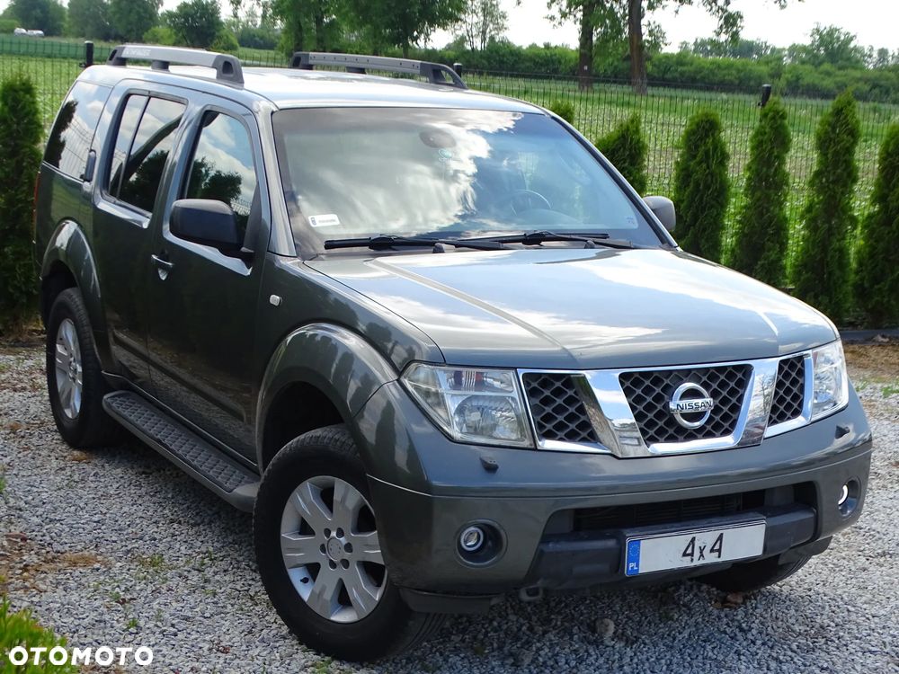 Nissan Pathfinder 2.5 DCi Elegance + - 1