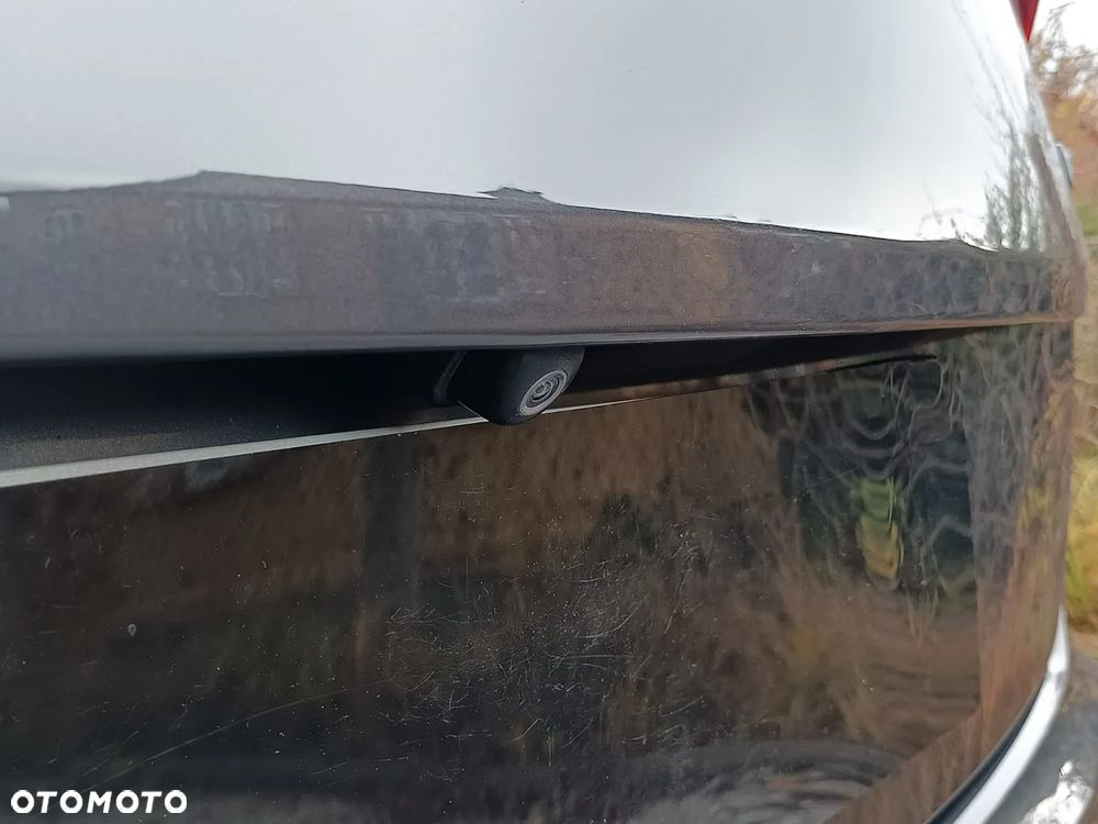 Kia Sportage 1.7 CRDI 2WD Dream-Team Edition - 14