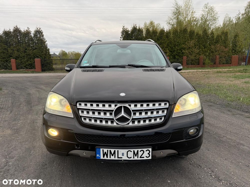 Mercedes-Benz ML - 4