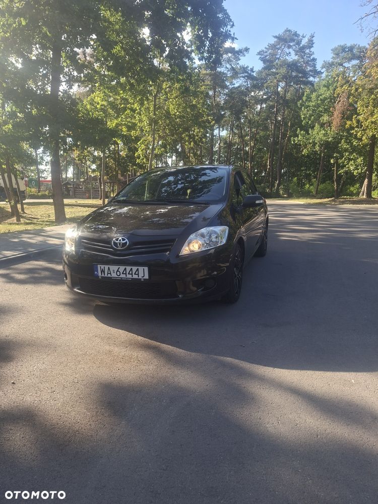 Toyota Auris - 7