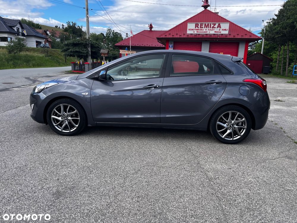 Hyundai i30 1.4 Classic + - 5