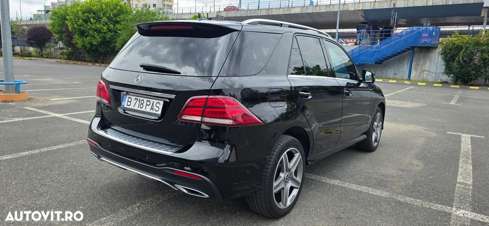 Mercedes-Benz GLE 250 d 4MATIC - 3