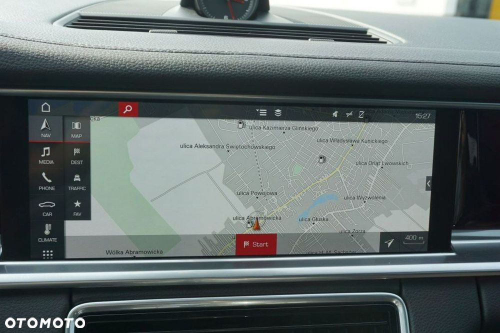 Porsche Panamera 4 - 17