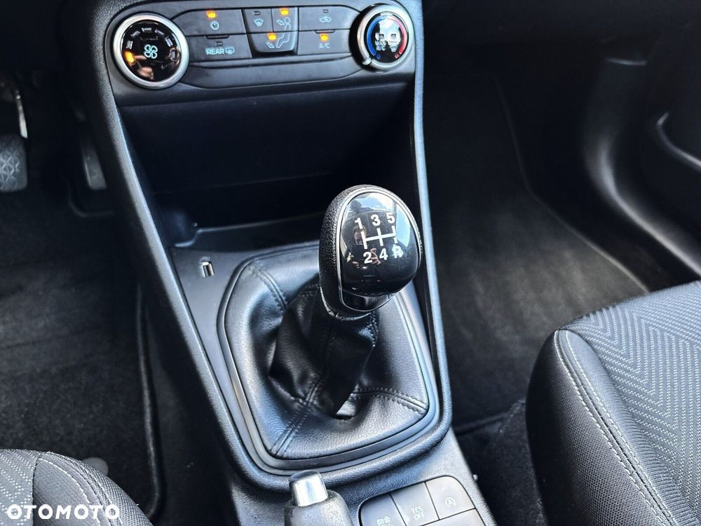 Ford Fiesta 1.1 Connected - 22