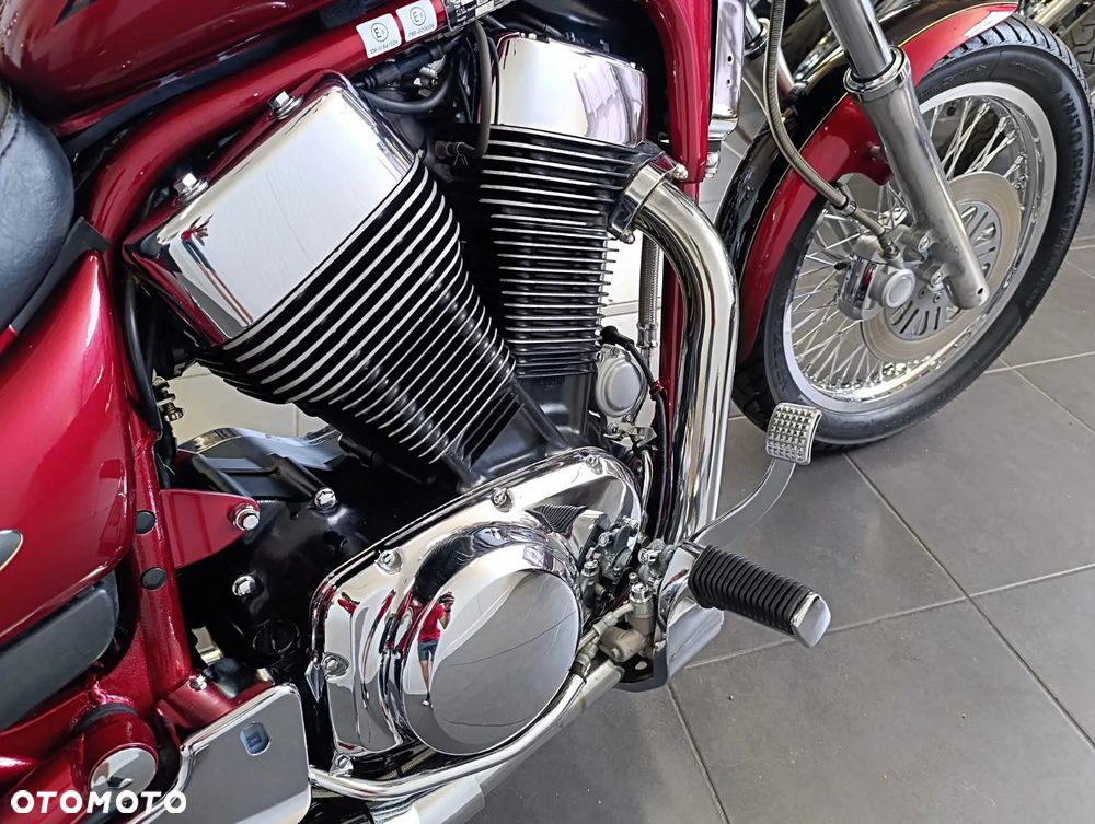 Suzuki Intruder - 18