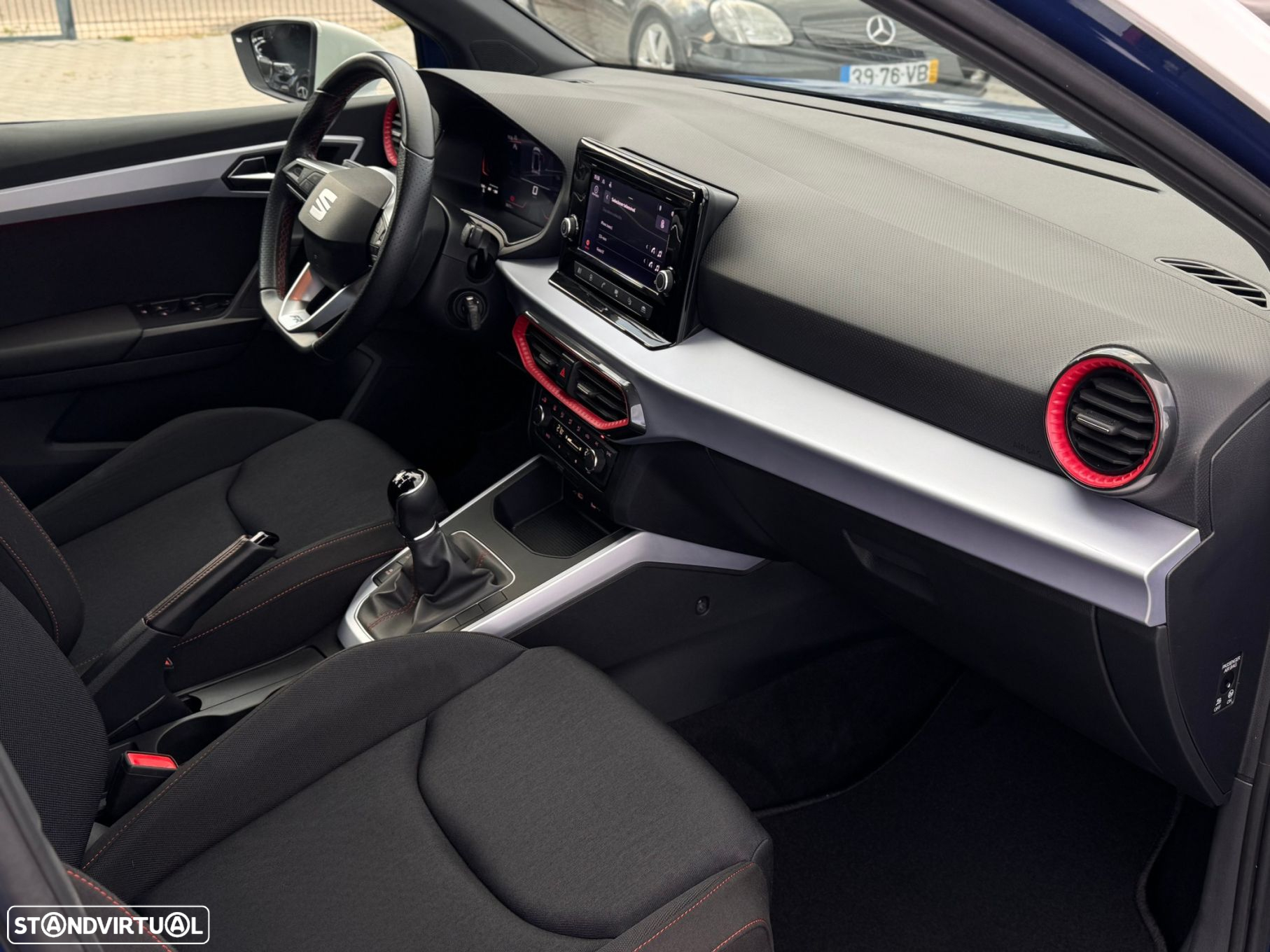 SEAT Arona 1.0 TSI FR - 12
