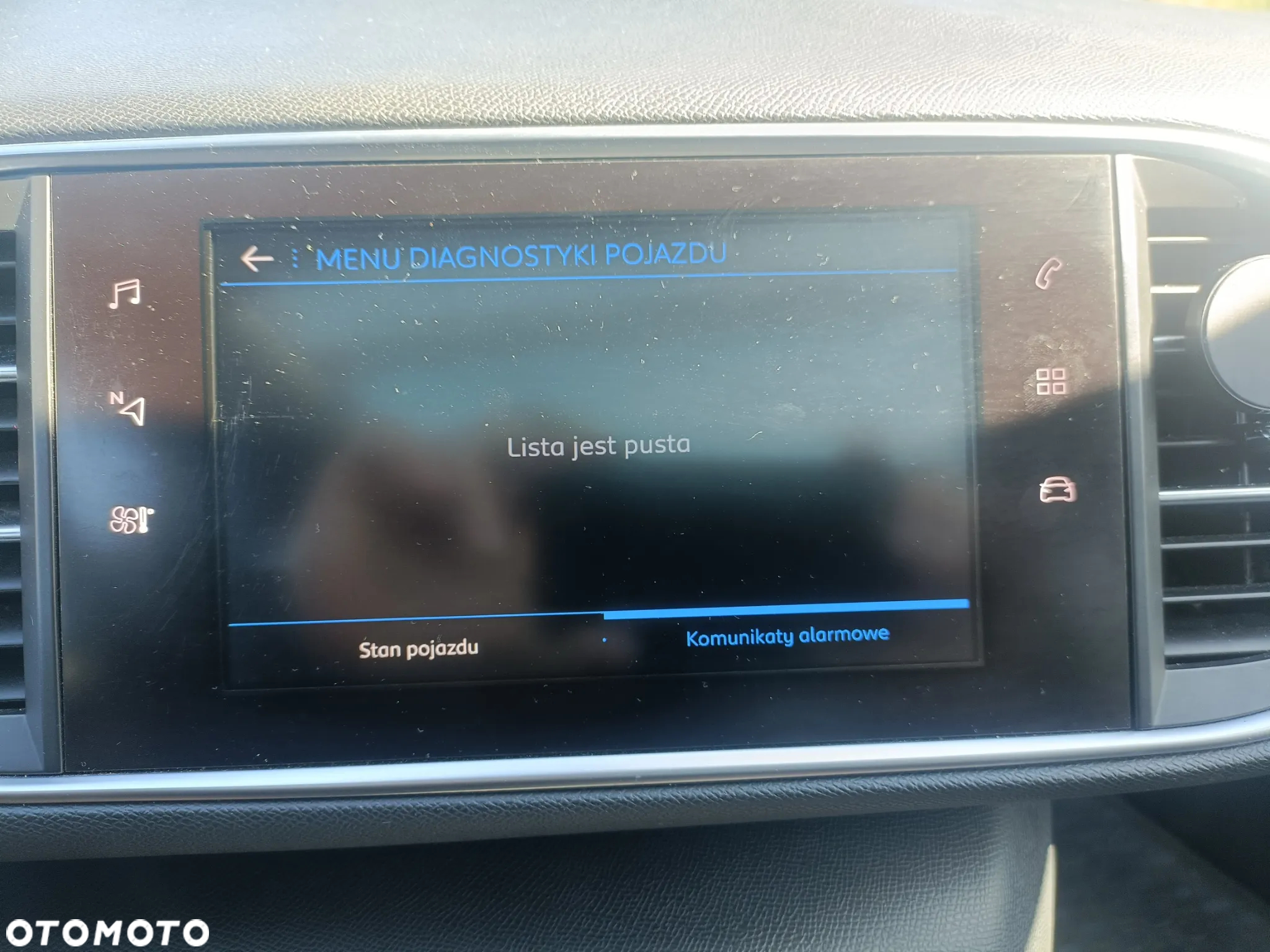 Peugeot 308 SW 1.6 BlueHDi Active S&S - 23