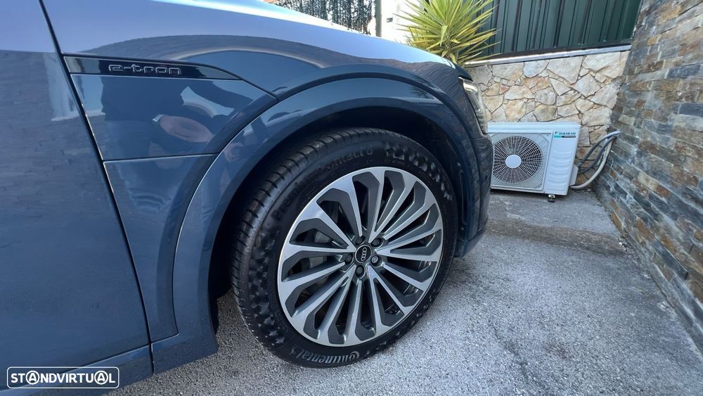 Audi e-tron Sportback 55 quattro S line - 12