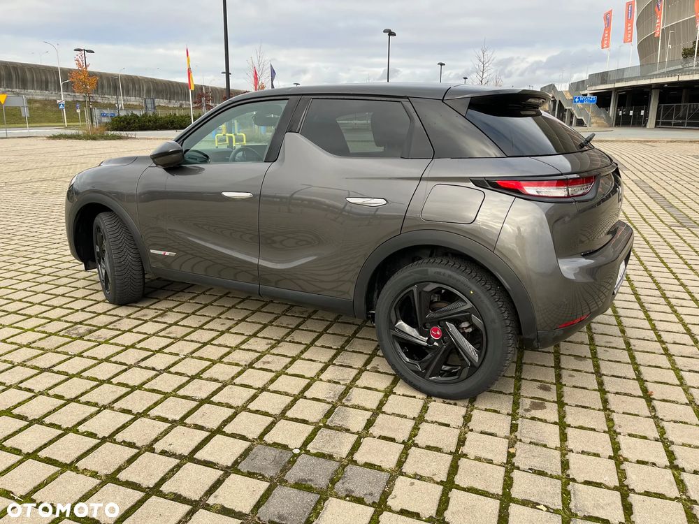 DS Automobiles DS 3 Crossback 1.2 PureTech Performance Line + - 4
