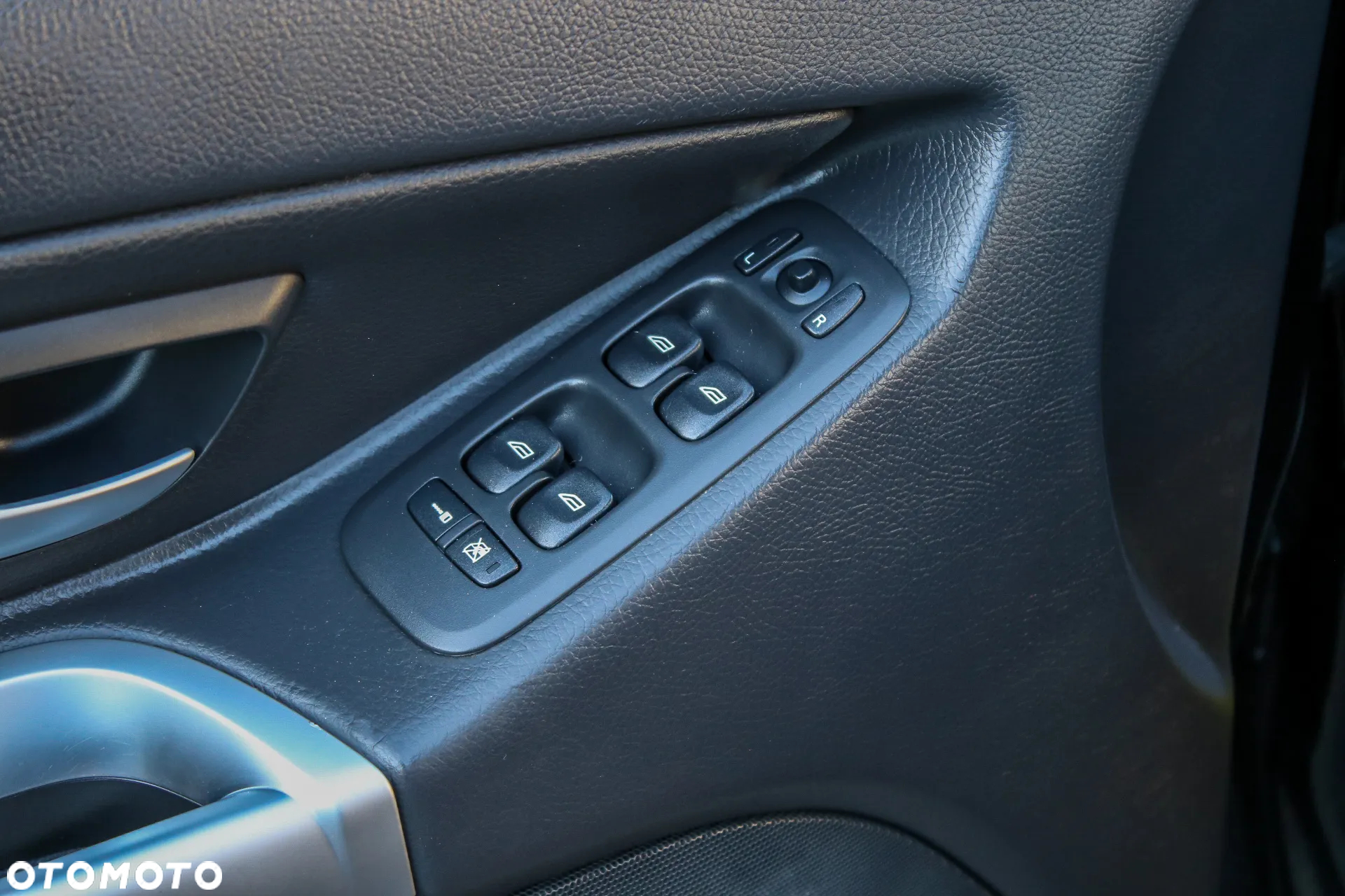 Volvo XC 90 D5 Momentum - 27