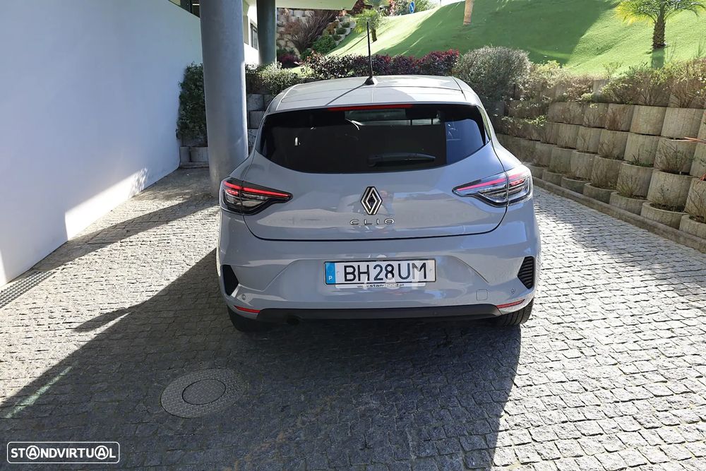Renault Clio 1.5 Blue dCi Evolution - 12