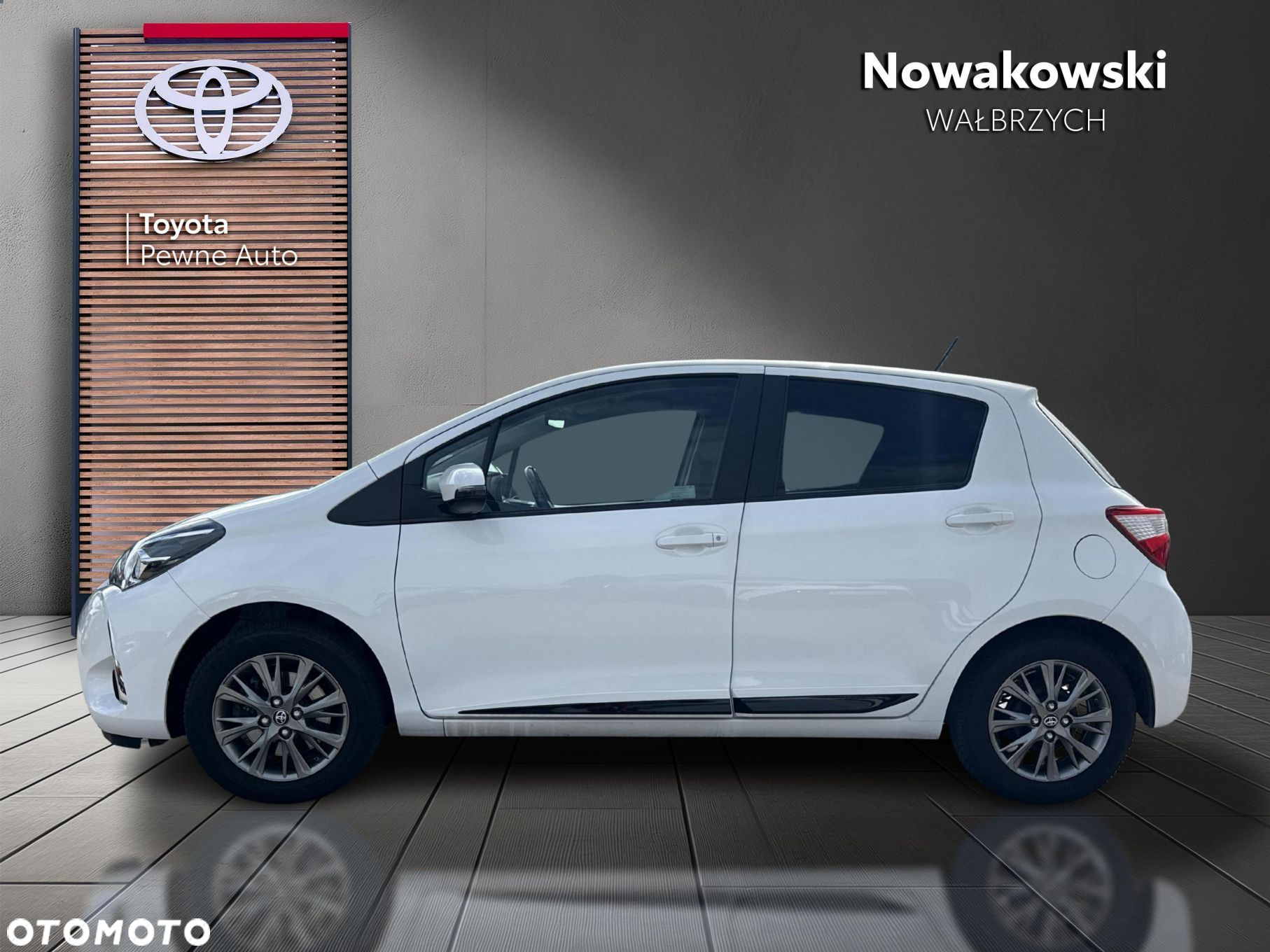 Toyota Yaris - 5