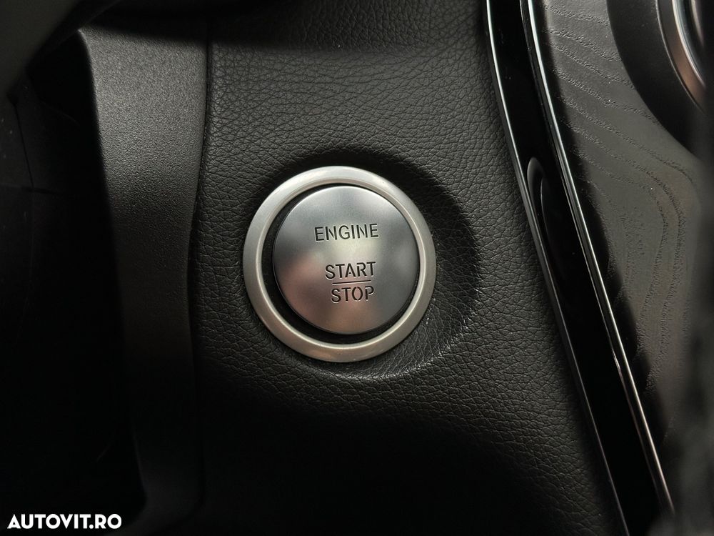 Mercedes-Benz GLC - 30