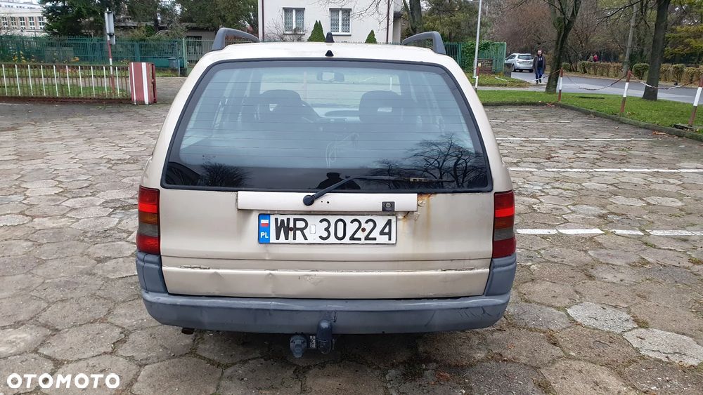 Opel Astra 1.4 16v GL - 5