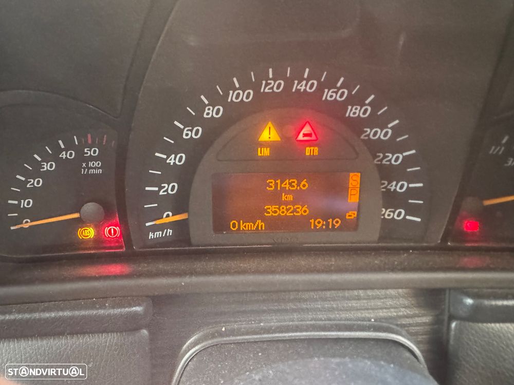Mercedes-Benz C 220 - 8