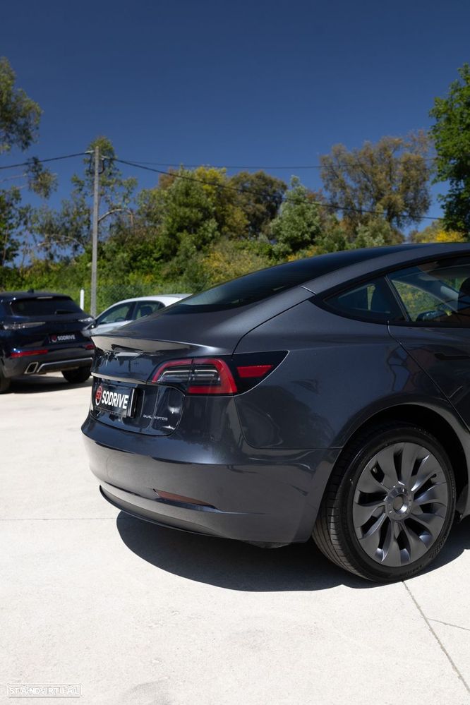 Tesla Model 3 Long Range AWD Dual Motor - 33