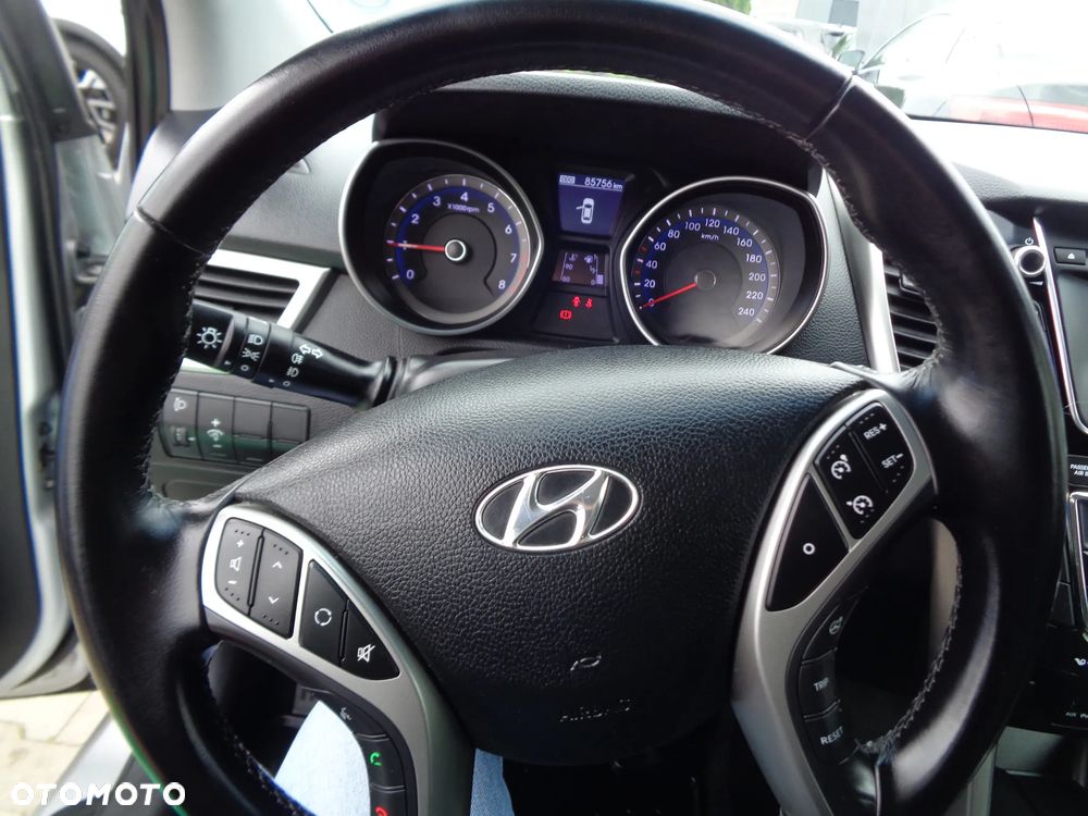 Hyundai i30 1.4 Comfort - 11
