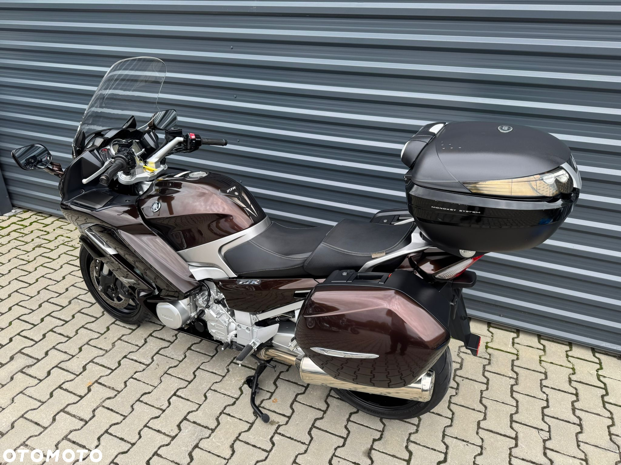 Yamaha FJR - 6