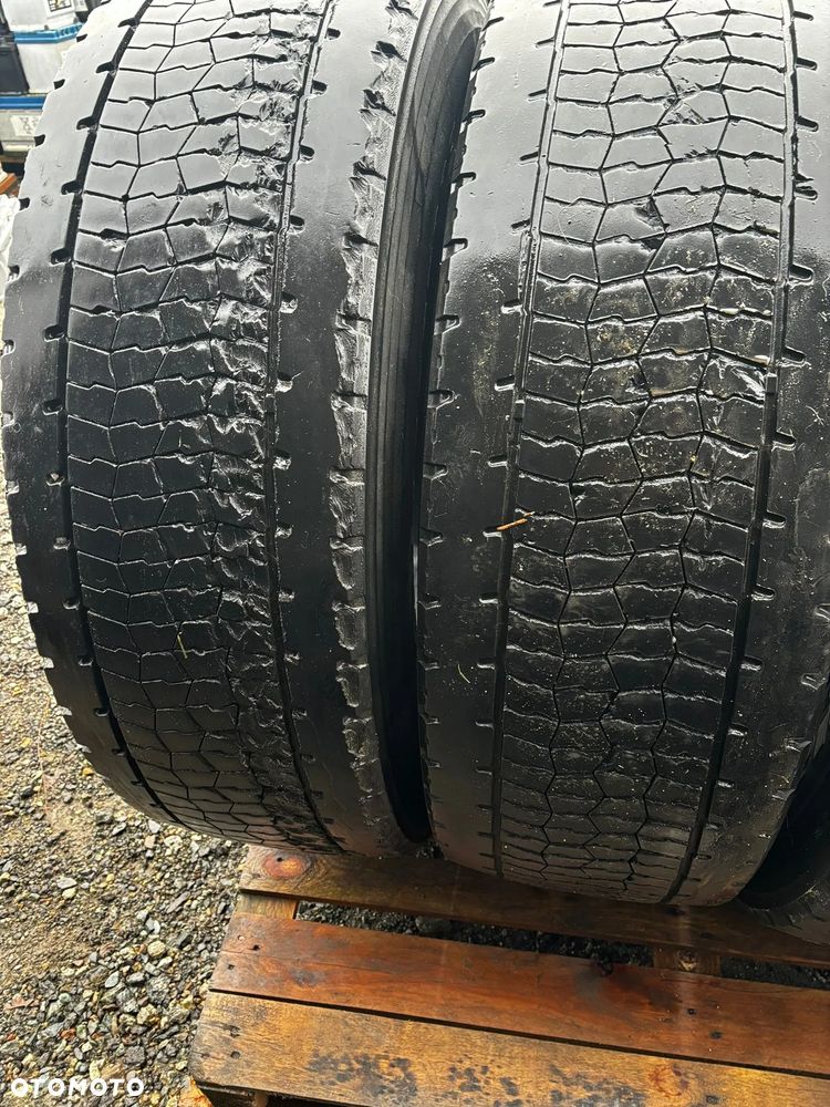 Opony ciężarowe Bridgestone Ecopia H-Drive001 - 315/70R22,5 - 4