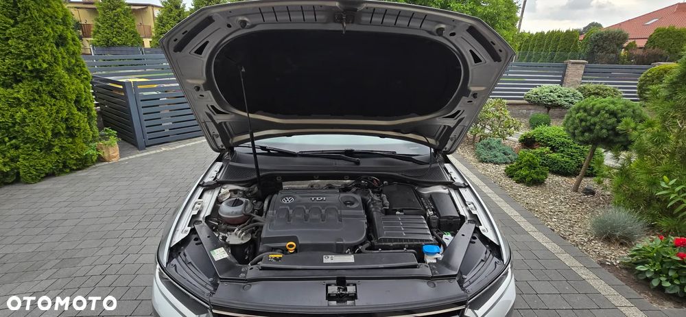 Volkswagen Passat 2.0 TDI BMT Comfortline DSG - 19