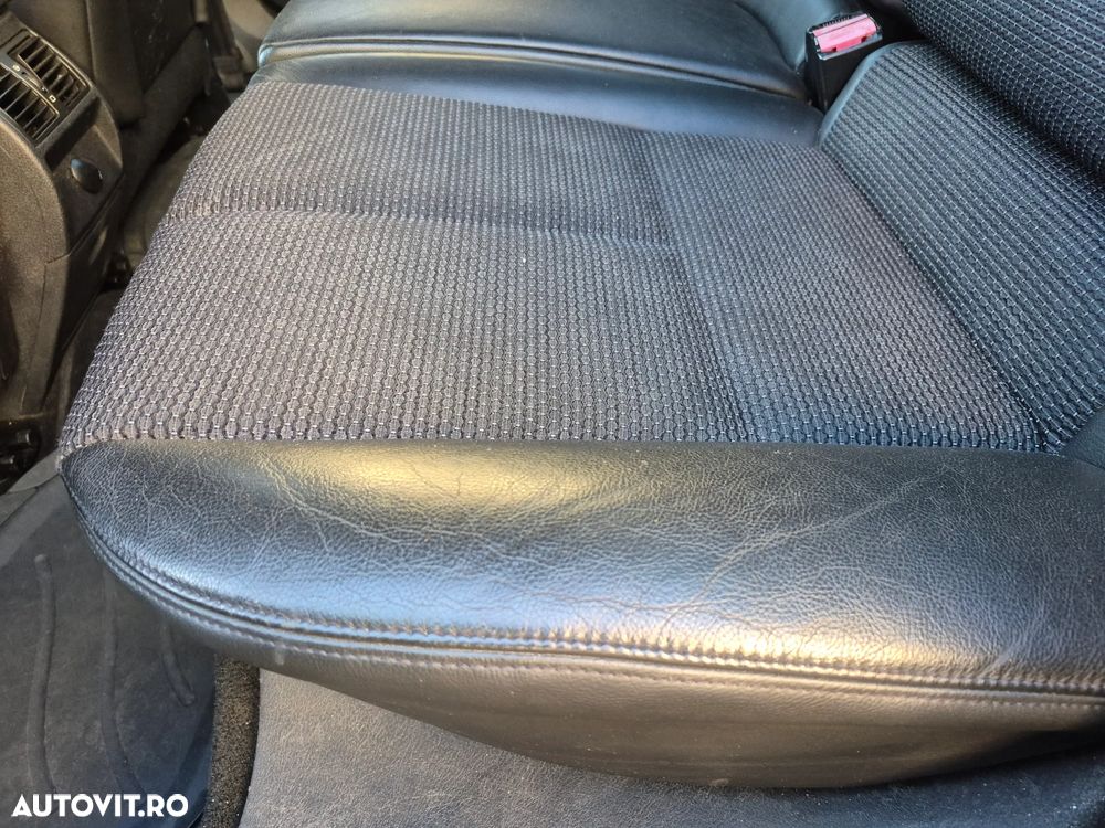 Peugeot 407 HDi 165 Automatik Platinum - 36