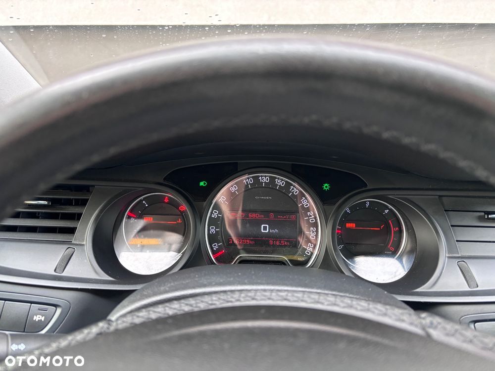 Citroën C5 2.0 HDi Exclusive - 8