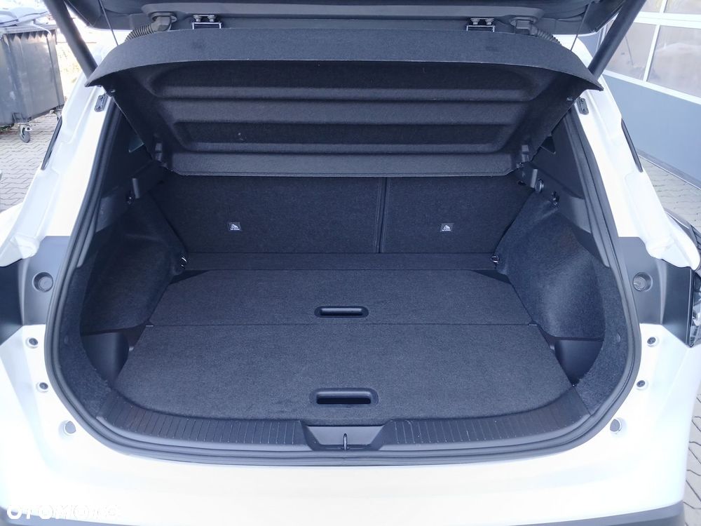 Nissan Qashqai 1.3 DIG-T MHEV N-Connecta Xtronic - 25