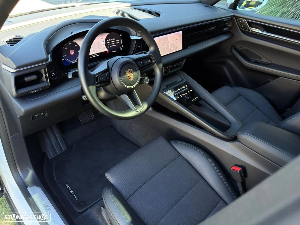 Porsche Macan 2025 photo 3