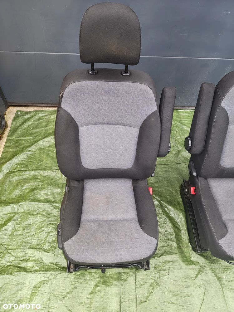 Vivaro III TRAFIC III fotele kierowca pasażer przód komplet europa Grzaane - 4
