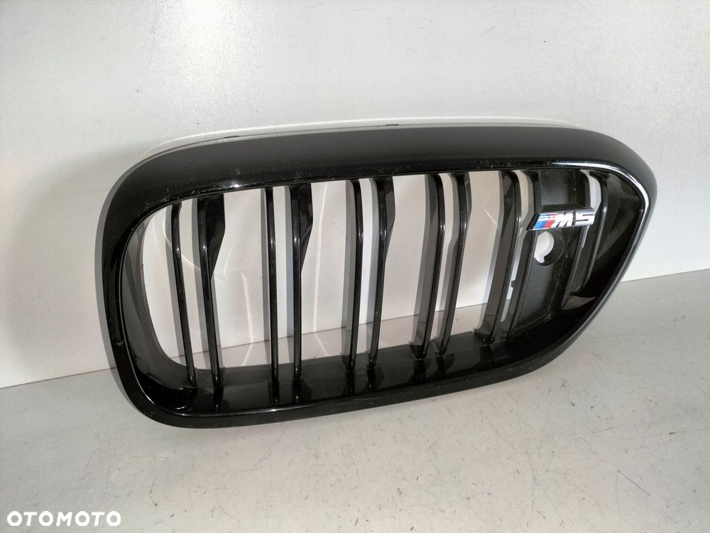 atrapa nerka grill lewa bmw m5 f90 17- - 3