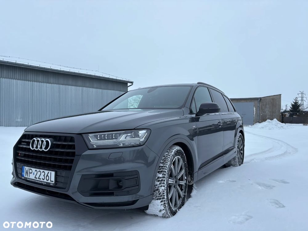 Audi Q7 - 1