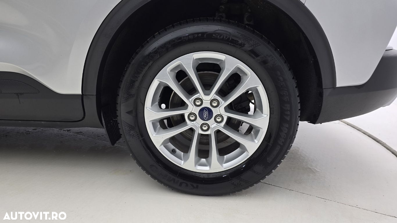 Ford Kuga - 22