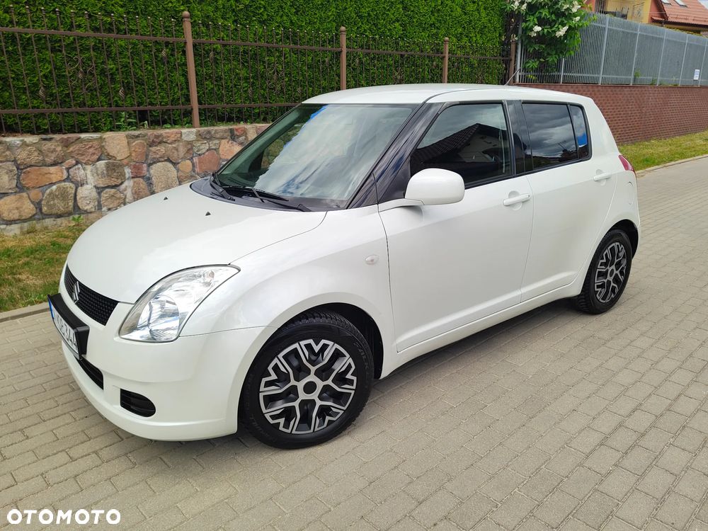 Suzuki Swift 1.3 Comfort dance - 3