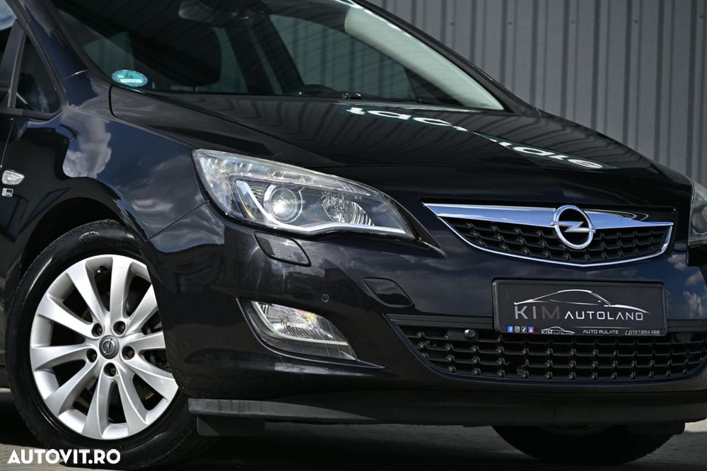 Opel Astra 2.0 CDTI DPF 150 Jahre - 27