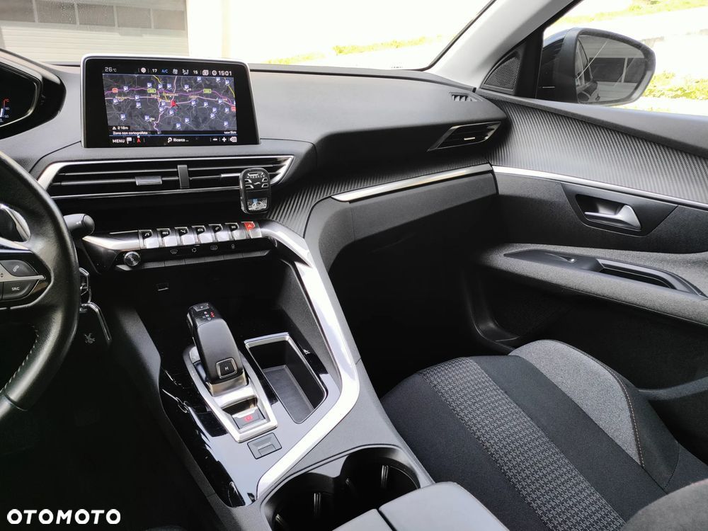 Peugeot 3008 1.5 BlueHDi Active S&S EAT8 - 9