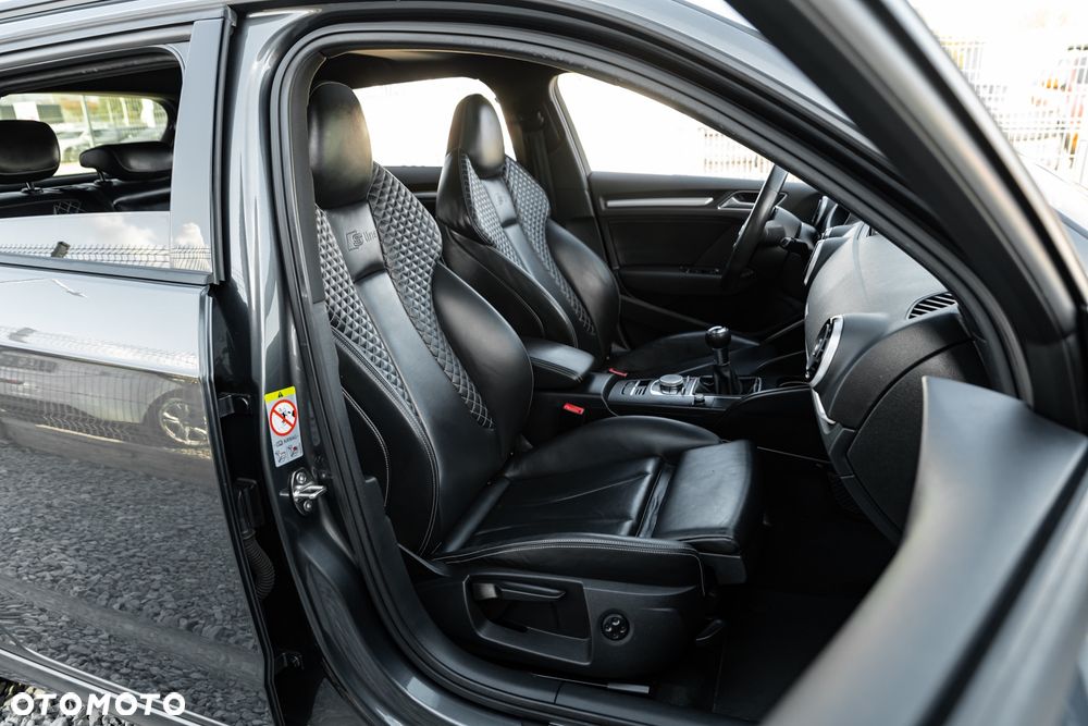 Audi A3 Sportback 2.0 TDI quattro S line Sportpaket - 22