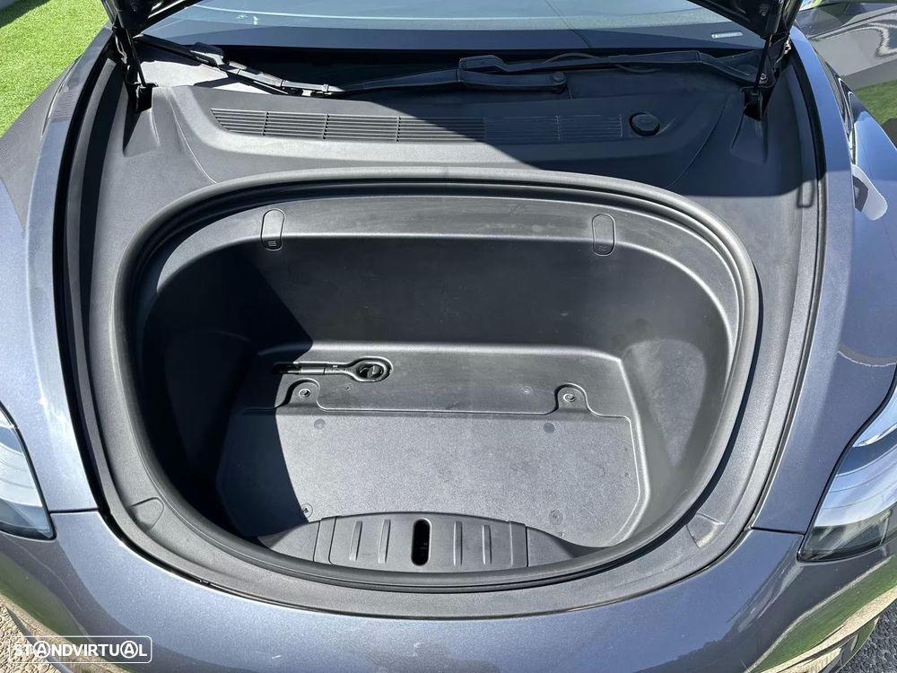 Tesla Model 3 Standard Range Plus RWD - 27