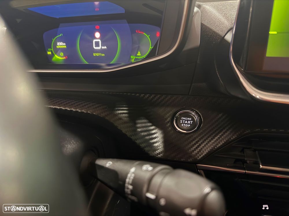 Peugeot 2008 ver-1-2-puretech-allure-pack - 14