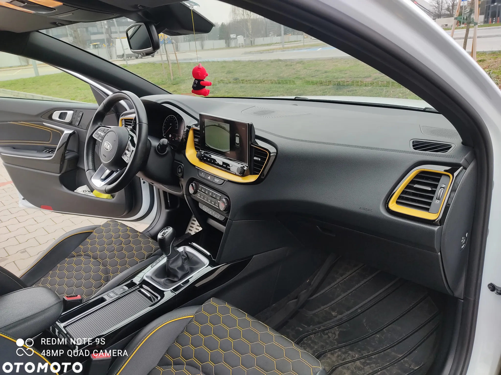 Kia XCeed 1.5 T-GDI Business Line - 26