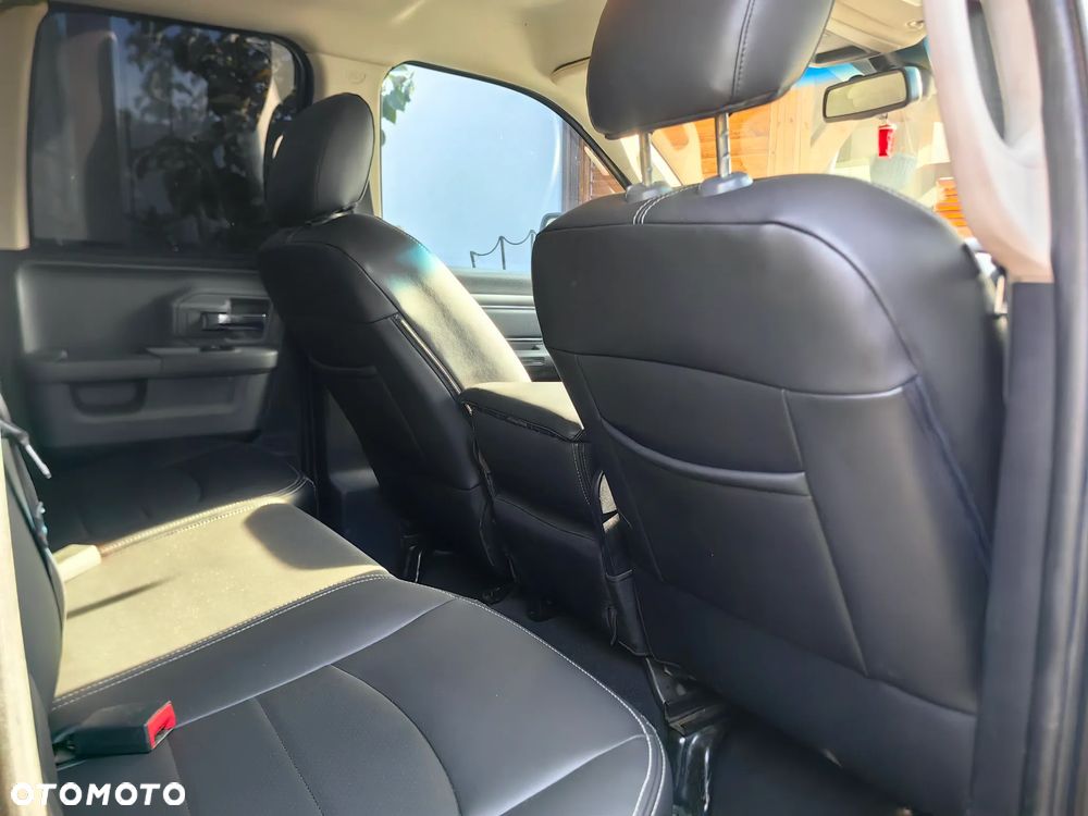 Dodge RAM 1500 5.7 4x4 - 36