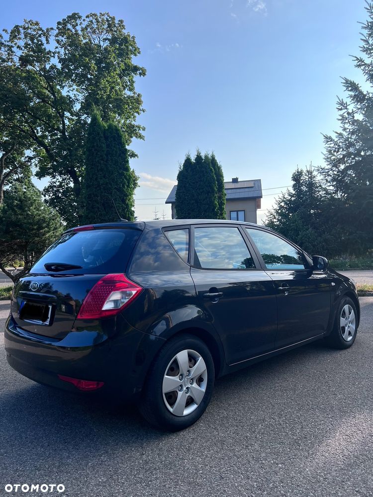Kia Ceed 1.4 CVVT SW Edition 7 - 3