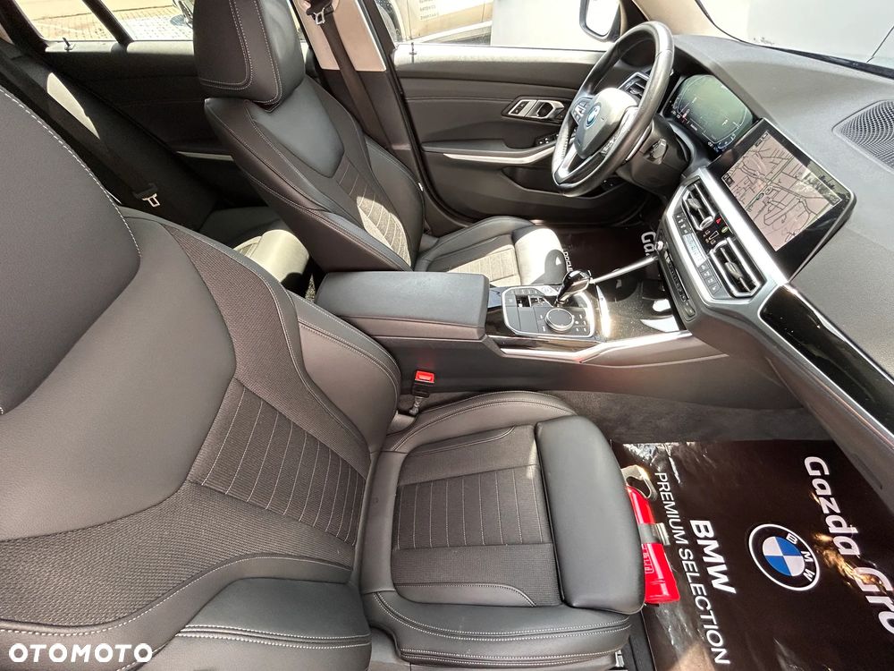 BMW Seria 3 320e xDrive Advantage sport - 20