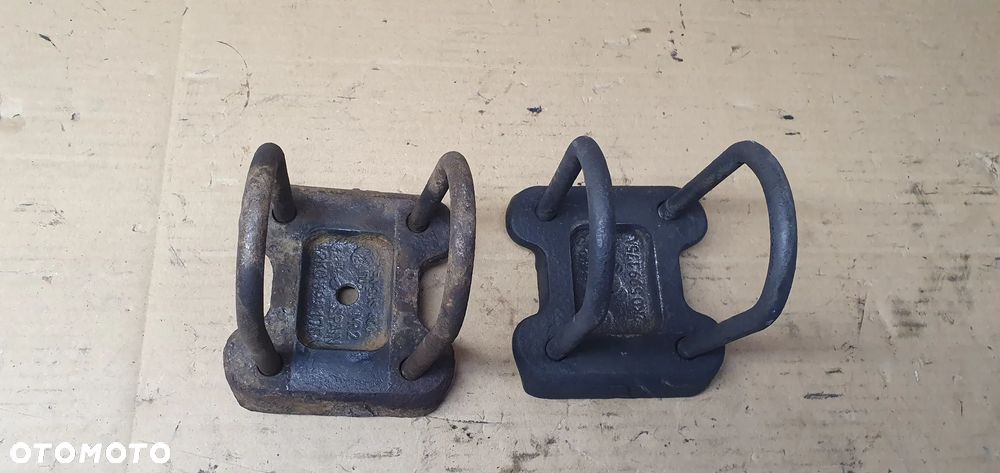 Uchwyt mocowanie cybant resora prawy lewy VW Caddy III Lift 2K0599175A - 1