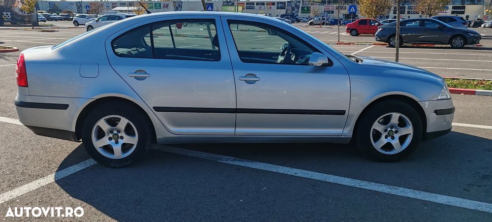Skoda Octavia - 1