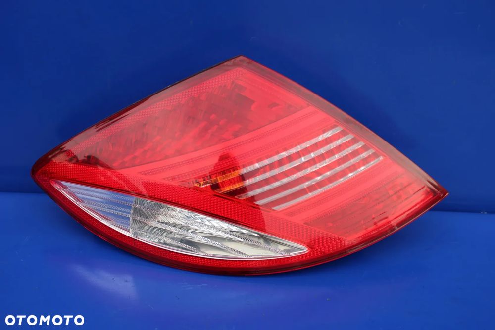 Lampa tył prawy lewy tylna prawa lewa OE Mercedes CL CL63 AMG W216 C216 A2168200264 A2168200164 - 3