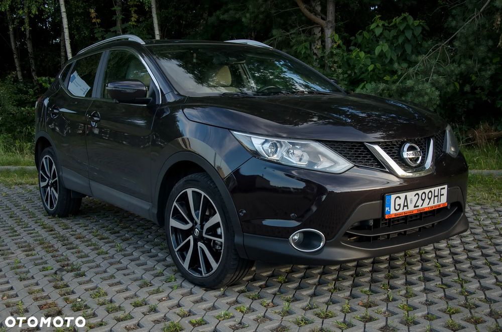 Nissan Qashqai 1.6 DCi 4x4 Tekna EU6 - 1