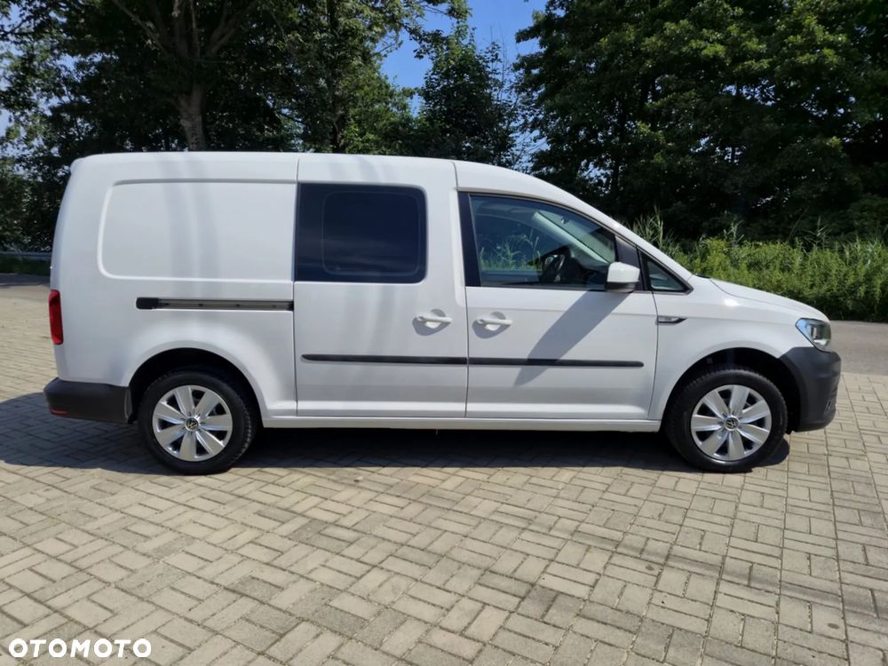 Volkswagen CADDY MAXI - 5