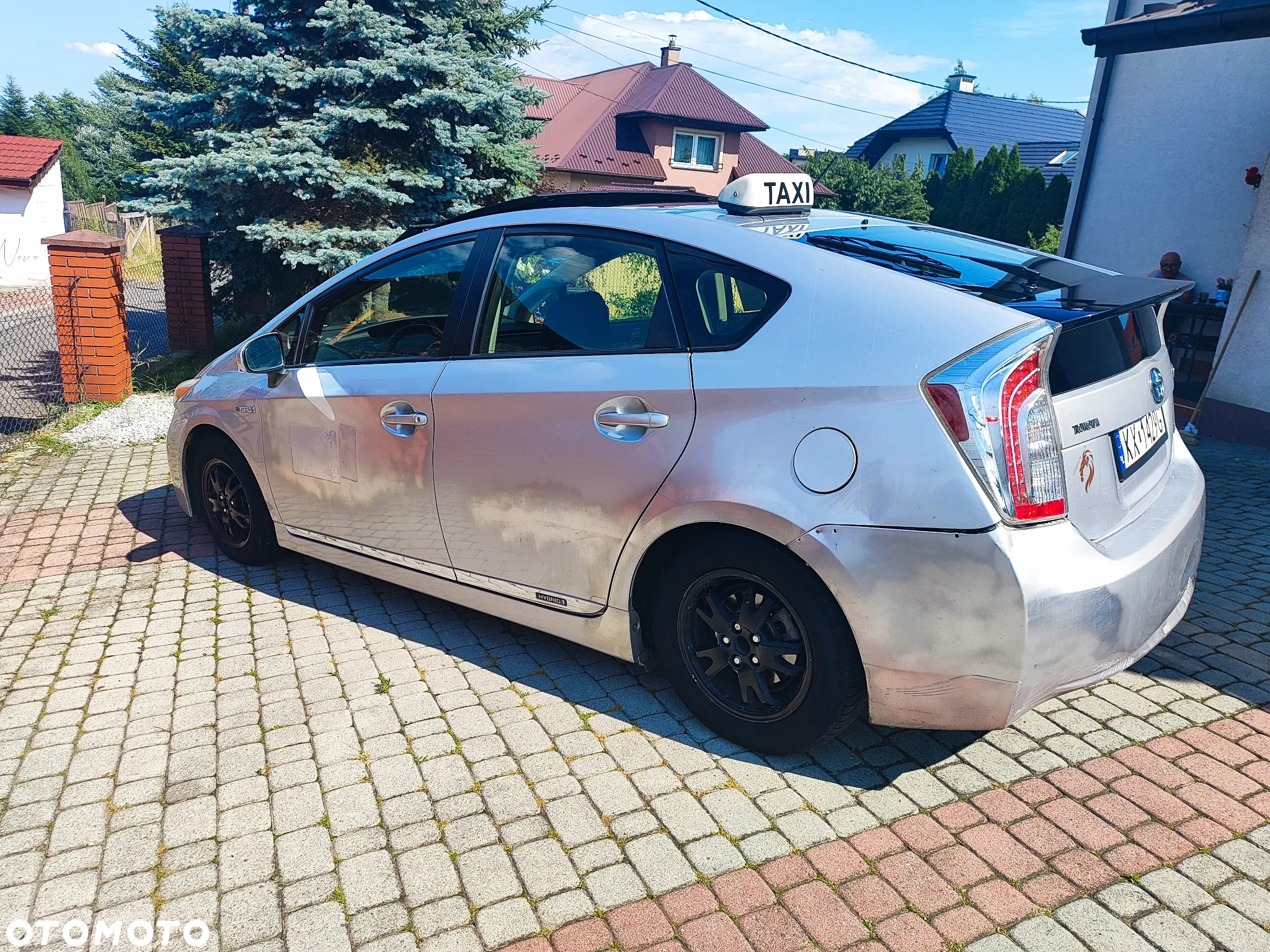Toyota Prius 1.8 HSD Premium - 10
