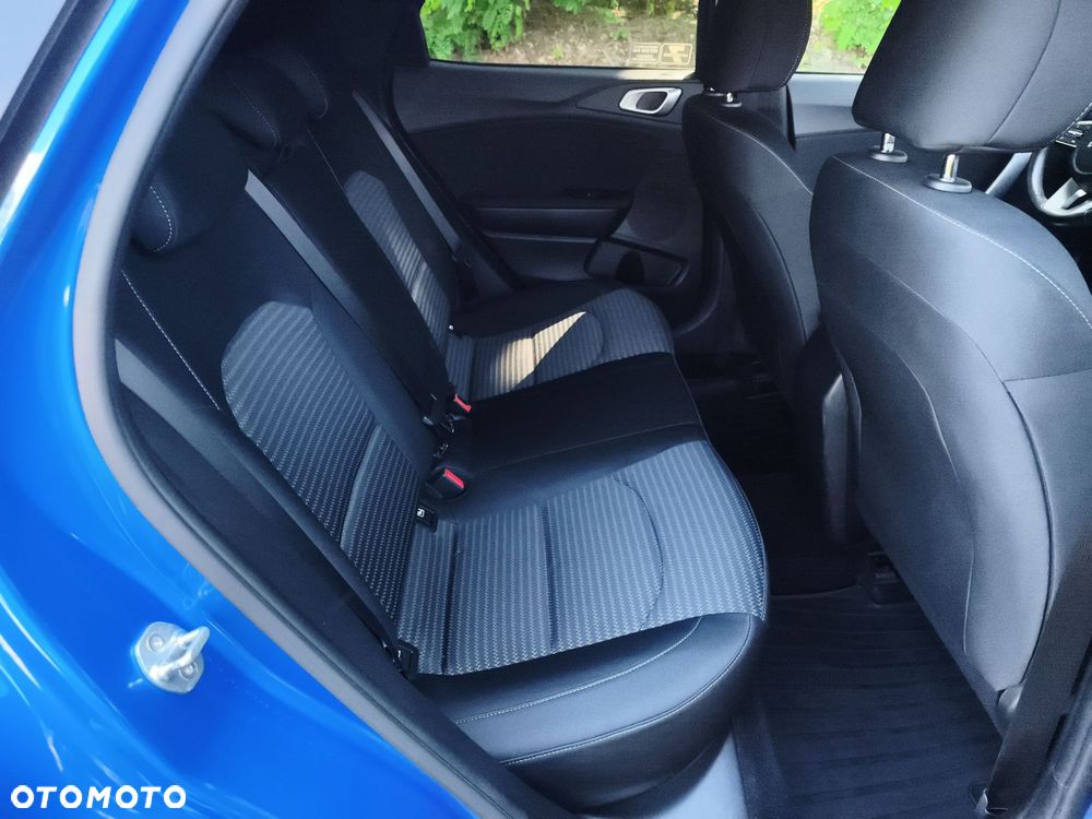 Kia XCeed 1.5 T-GDI M - 10