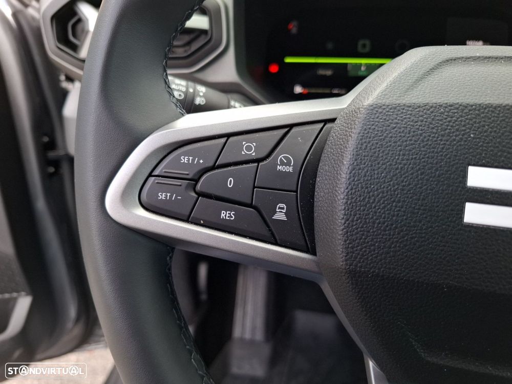 Dacia Bigster 1.8 Hybrid Journey - 16